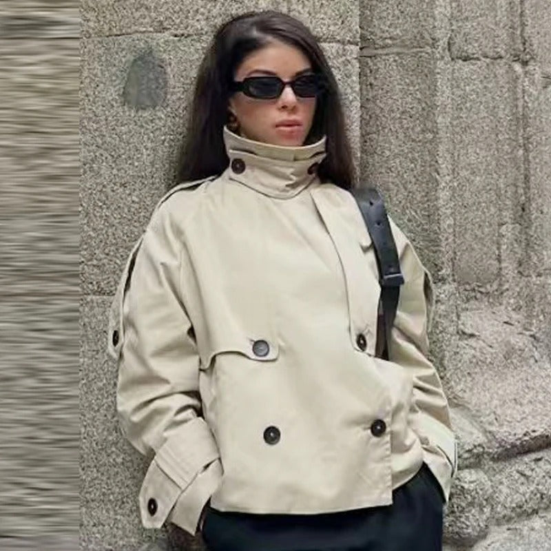 Dettaglio cintura regolabile del trench coat donna Arianna kaki