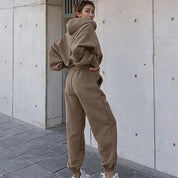Tuta sportiva donna Sonia disponibile in più colori, stile casual e dinamico